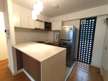 ESPECTACULAR DEPARTAMENTO CON ACABADOS DE PRIMERA 