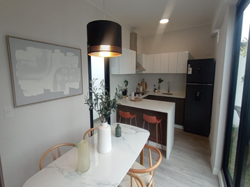 VENDO DÚPLEX ESTRENO  EXCLUSIVOS EN AV. 28 DE JULIO MIRAFLOR