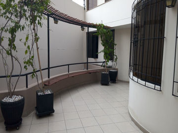DPTO EN JESUS MARIA 2 DORM- ESTUDIO , AREA 89,54 MTS2