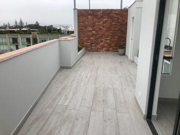 PENT HOUSE DÚPLEX EXTRENO EN SURCO
