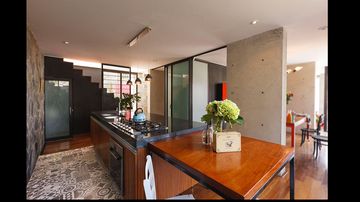CASA EN CONDOMINIO - URB. LAS CONDES DE LA PORTADA