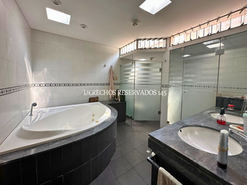 ¡EXCELENTE UBICACIÓN! CASA EN EL CORAZÓN DE CAMACHO