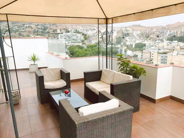 VENDO HERMOSO DUPLEX PENTHOUSE EN VALLE HERMOSO SURCO