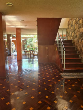 CASA EN VENTA SAN BORJA