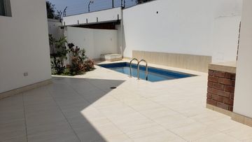 CASA DE ESTRENO EN VENTA EN RINCONADA ALTA