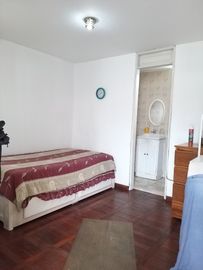 VENDO CASA EN URB. COVIMA – LA MOLINA