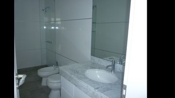 DEPARTAMENTO EN ALQUILER EN SAN ISIDRO