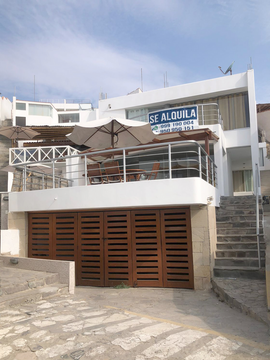 SE ALQUILA CASA EN LA PLAYA MALECÓN DE PUERTO FIEL