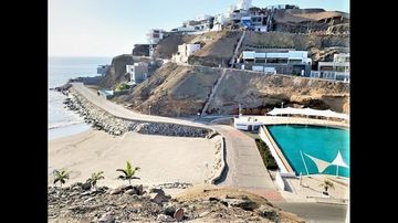 EXCELENTE TERRENO EN PRIMERA FILA - CLUB NAUTICO POSEIDON 