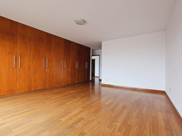 DEPARTAMENTO EN VENTA | BALCÓN | 3 DORM + SALA DE ESTAR
