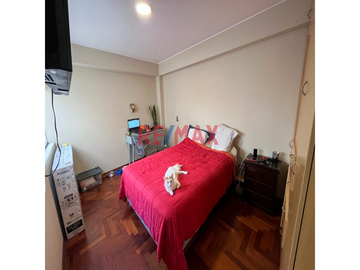 SE VENDE DEPARTAMENTO EN SAN ISIDRO 3ER PISO VISTA EXTERIOR 