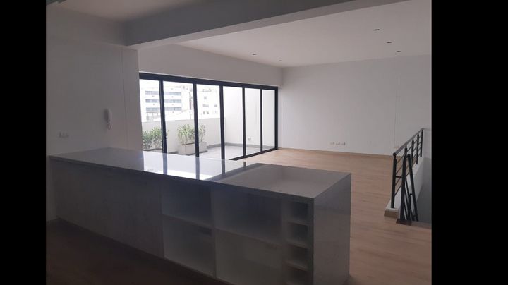 gallery_main