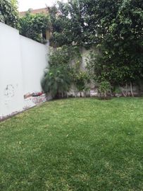 LINDA CASA EN CONDOMINIO EN LA MOLINA