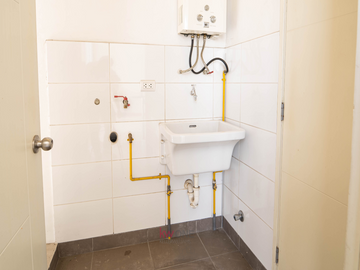 AMPLIO DUPLEX CERCA A TODO EN EL DERBY!!!!!!