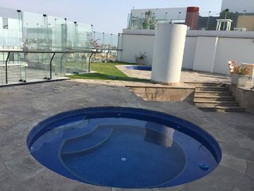 Lindo Departamento Frente al Golf