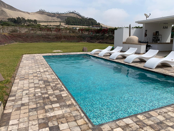 CASA DE CAMPO EN VENTA EN PACHACAMAC