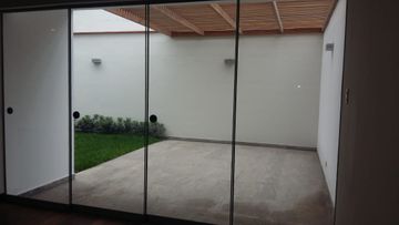 VENTA DPTO CHACARILLA SURCO PRIMER PISO ENTRADA INDEPENDIENTE