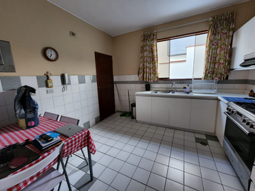 VENTA DE CASA EN CONDOMINIO PRIVADO- SANTIAGO SURCO