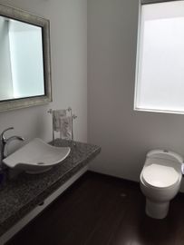 La Planicie- Vendo Casa en Condominio cerca al Club El Golf