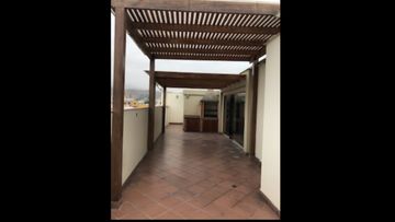 VENTA DE DUPLEX EN SURCO- VISTA A CALLE- A MEDIA CDRA. VELASCO ASTETE/NAZARENAS