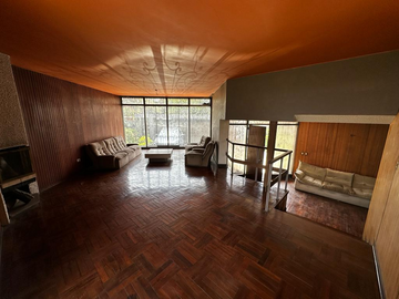 CASA VENTA LA MOLINA VIEJA, AT.1000 M2, COMO TERRENO