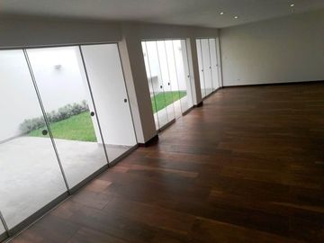 VENTA DPTO CHACARILLA SURCO PRIMER PISO ENTRADA INDEPENDIENTE