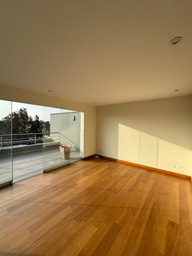 PENT HOUSE DE 282 M²  CON VISTA A LA CALLE EN SAN BORJA