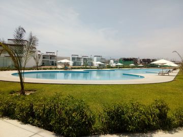 Venta de Casa de Playa en Asia