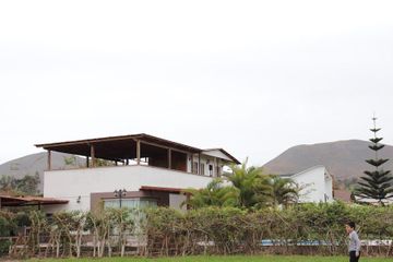 Se Vende Casa Terreno Campo en Mala