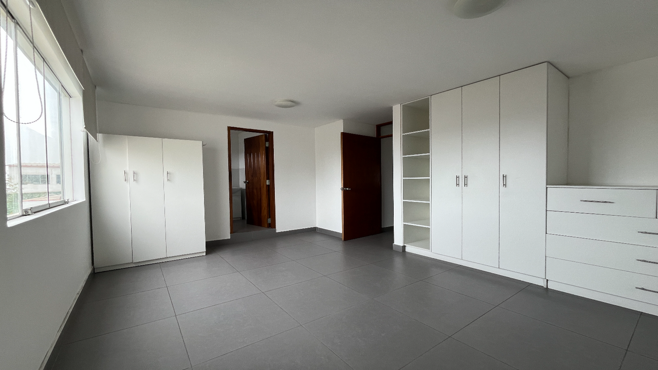 gallery_secondary