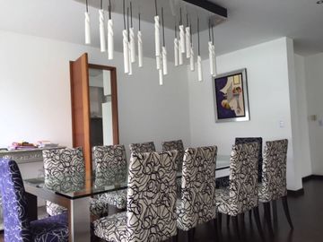 La Planicie- Vendo Casa en Condominio cerca al Club El Golf