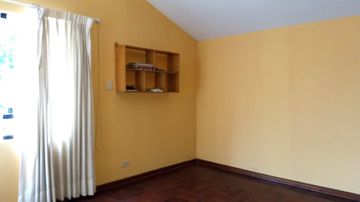 VENTA DE CASA URB. SIRIUS