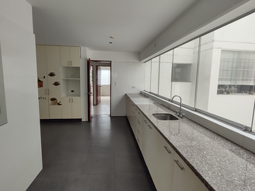 PENTHOUSE DUPLEX DE 4 DORMS FRENTE AL OLIVAR