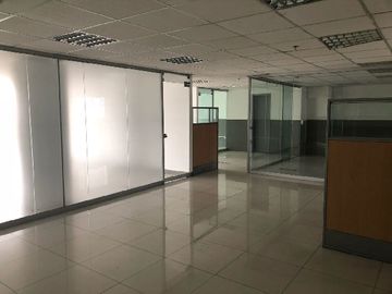 Oficina en Edificio Corporativo