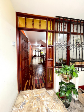 LOCAL COMERCIAL FRENTE DE PLAZA SAN MIGUEL