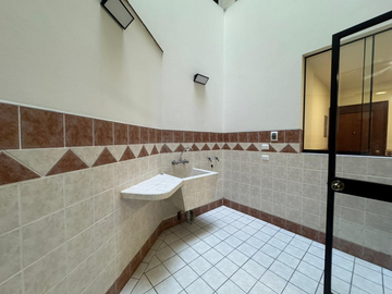 ALQUILER DEPARTAMENTO 1ER PISO SAN ISIDRO CORPAC