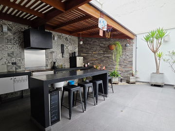 DEPARTAMENTO EN ZONA EXCLUSIVA DE CHACARILLA