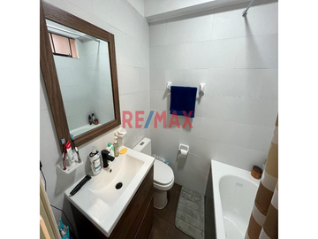 SE VENDE DEPARTAMENTO EN SAN ISIDRO 3ER PISO VISTA EXTERIOR 