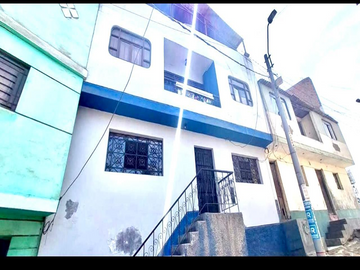VENDO CASA EN CERRO EL PINO  147 M2 PARTE BAJA LA VICTORIA