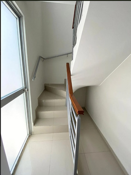 DEPARTAMENTO EN ESTRENO EN MANUEL DEL PINOS-LINCE