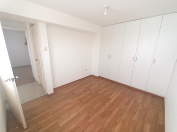 VENDO AMPLIO DEPARTAMENTO CON VISTA A PARQUE EN SURCO