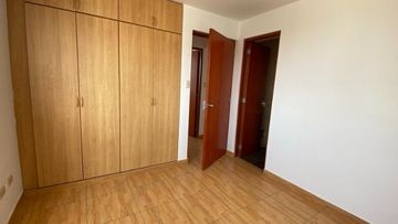 DEPARTAMENTO EN VENTA - MODERNO EDIFICIO - EN SURCO
