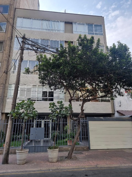 VENTA DE EDIF. 5 PISOS MÁS AZOTEA - AV. LA PAZ, MIRAFLORES