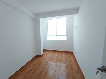 VENTA DE MODERNO DEPARTAMENTO EN PRIMER PISO FRENTE A PARQUE