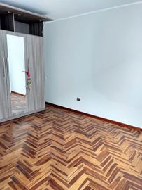 VENDO DEPARTAMENTO URB. SANTA FELICIA – LA MOLINA