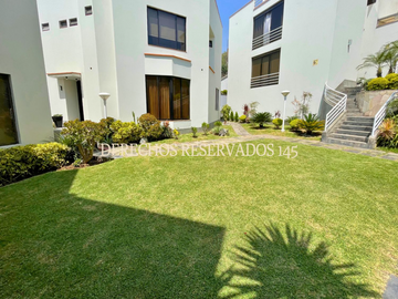 ¡BAJÓ DE PRECIO! LINDA CASA EN CONDOMINIO CERCA A PARQUE