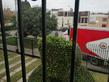 AMPLIA OFICINA EN ALQUILER EN SAN BORJA