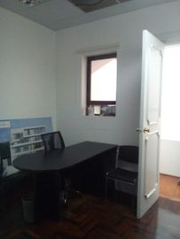 CASA REMODELADA PARA OFICINA EN VENTA