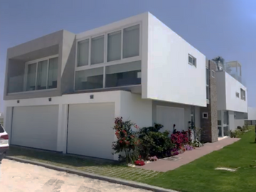 ESTUPENDA CASA TERCERA FILA LINDA VISTA AL MAR LA JOLLA ASIA 