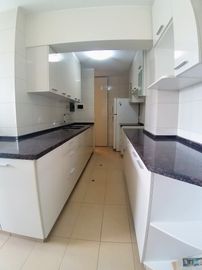 VENDO DEPARTAMENTO DUPLEX URB. CLUB GOLF LOS INCAS – SURCO